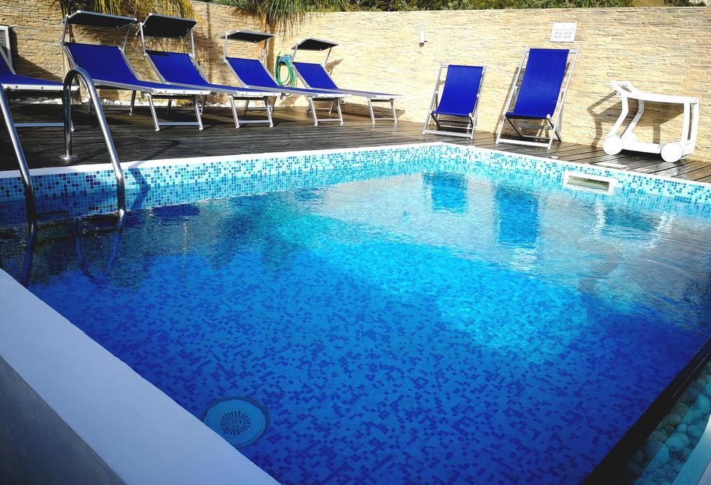 B&B Il Sole Castelluzzo Luaran gambar